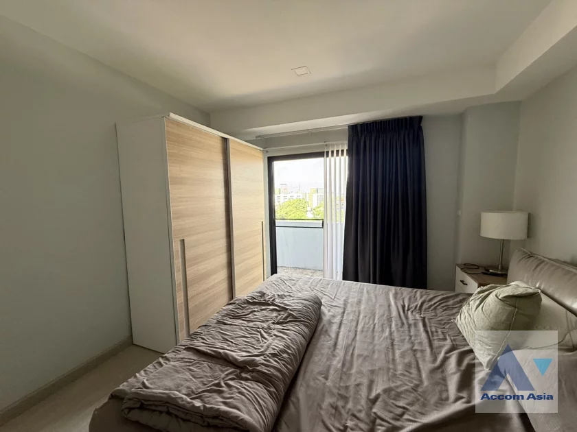 6  3 br Condominium For Rent in Ratchadaphisek ,Bangkok  at Sun Palace AA46257