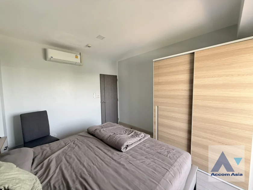 7  3 br Condominium For Rent in Ratchadaphisek ,Bangkok  at Sun Palace AA46257
