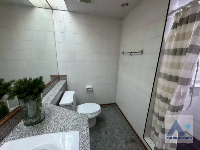19  3 br Apartment for rent and sale in Sukhumvit ,Bangkok BTS Phrom Phong at Thai Colonial Style AA46267