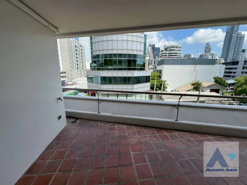 23  3 br Apartment for rent and sale in Sukhumvit ,Bangkok BTS Phrom Phong at Thai Colonial Style AA46267