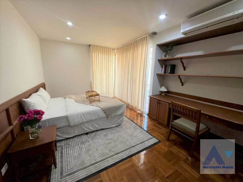 8  3 br Apartment for rent and sale in Sukhumvit ,Bangkok BTS Phrom Phong at Thai Colonial Style AA46267