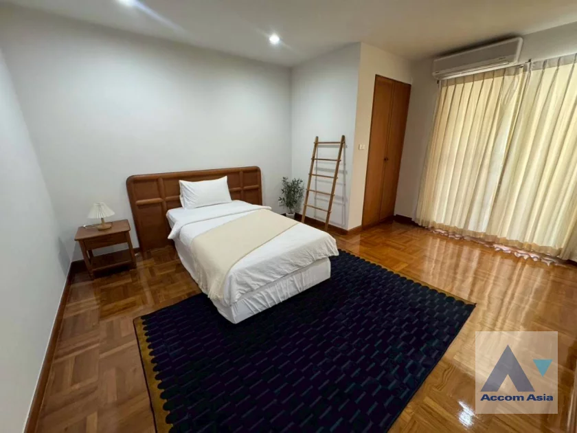 9  3 br Apartment for rent and sale in Sukhumvit ,Bangkok BTS Phrom Phong at Thai Colonial Style AA46267