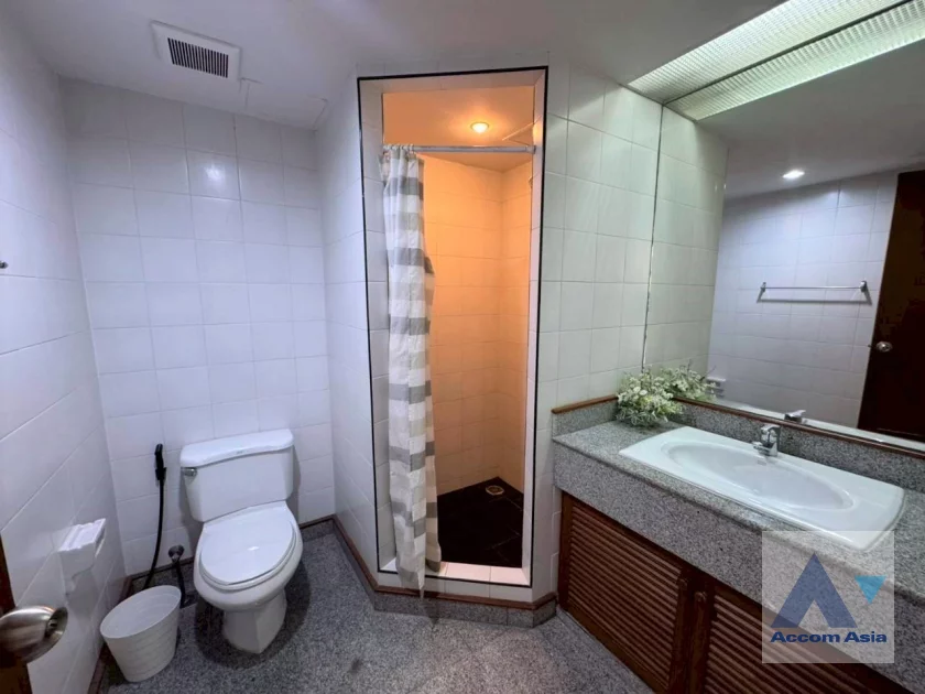 17  3 br Apartment for rent and sale in Sukhumvit ,Bangkok BTS Phrom Phong at Thai Colonial Style AA46267