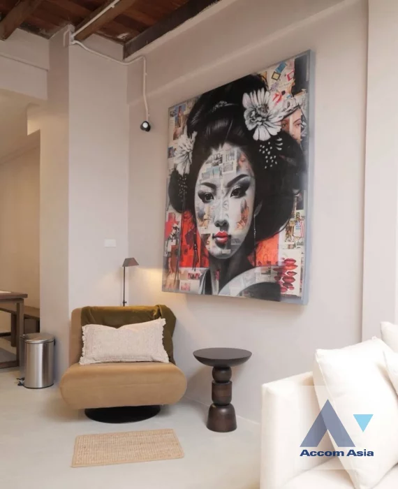 5  2 br Townhouse for rent and sale in Sukhumvit ,Bangkok BTS Asok AA46268