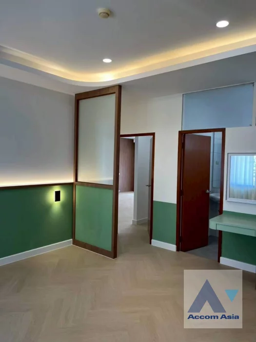 14  2 br Apartment for rent and sale in Sukhumvit ,Bangkok BTS Phrom Phong at Low-rise apartment in the city center AA46274
