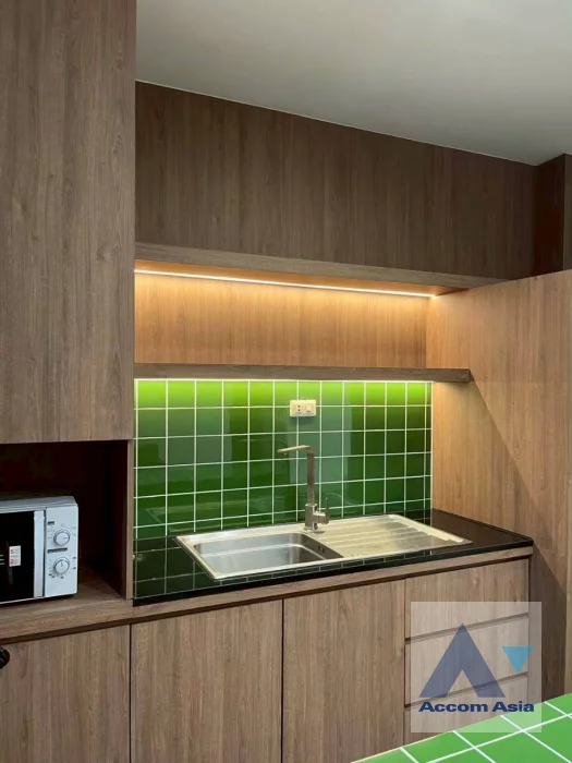 6  2 br Apartment for rent and sale in Sukhumvit ,Bangkok BTS Phrom Phong at Low-rise apartment in the city center AA46274
