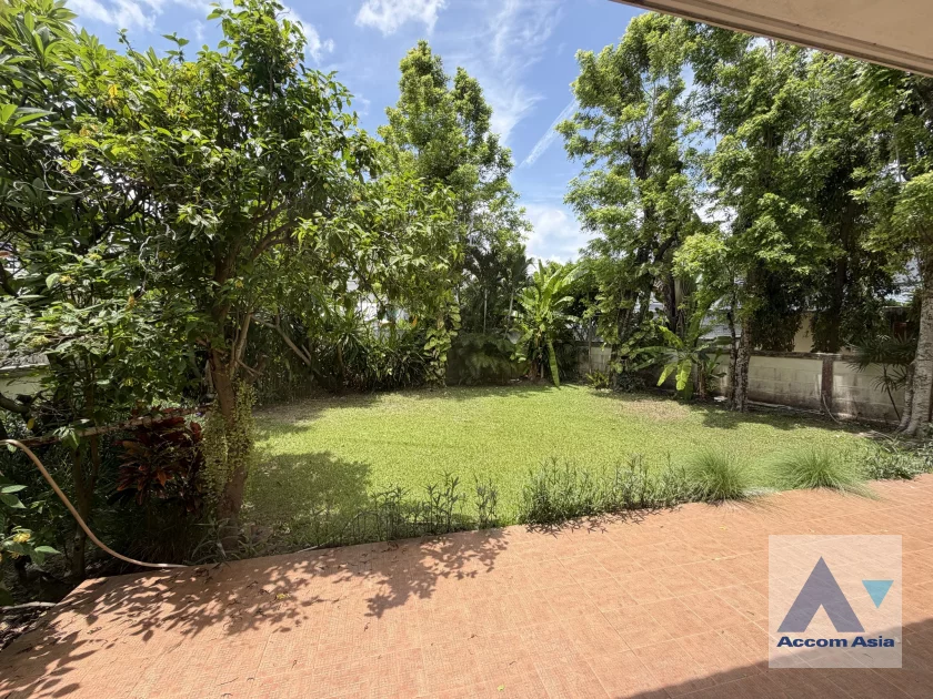 15  4 br House for rent and sale in Pattanakarn ,Bangkok BTS On Nut at Golden Nakara Onnut Motorway AA46286