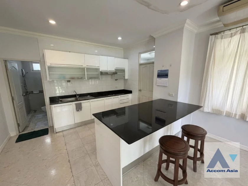 4  4 br House for rent and sale in Pattanakarn ,Bangkok BTS On Nut at Golden Nakara Onnut Motorway AA46286