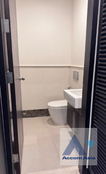 7  2 br Condominium For Rent in Ploenchit ,Bangkok BTS Chitlom at The Park Chidlom AA46289