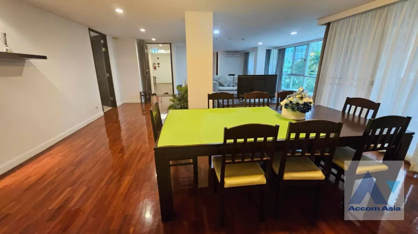 4  4 br Apartment For Rent in Silom ,Bangkok BTS Surasak at High-end Low Rise  AA46291