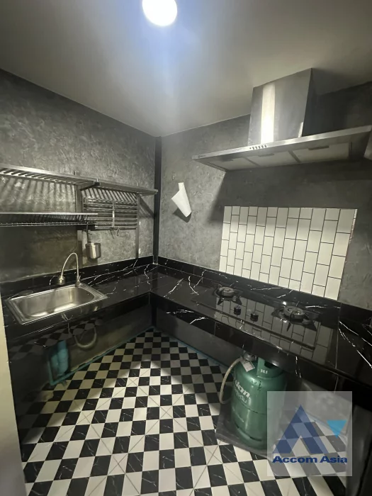 10  5 br House For Rent in Sukhumvit ,Bangkok BTS Bang Chak AA46293
