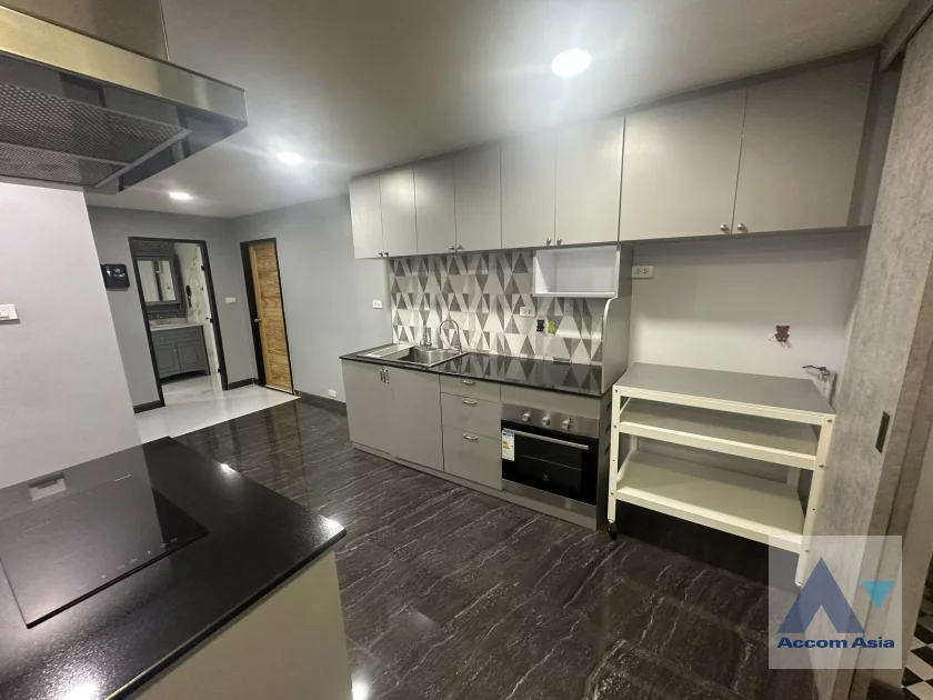 9  5 br House For Rent in Sukhumvit ,Bangkok BTS Bang Chak AA46293