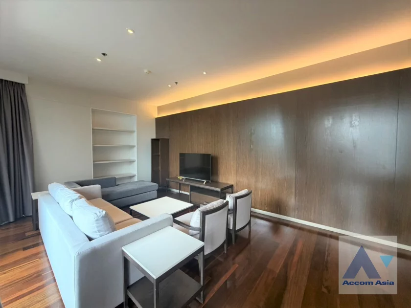 1  3 br Apartment for rent and sale in Sukhumvit ,Bangkok  at Modern Apartment AA46298