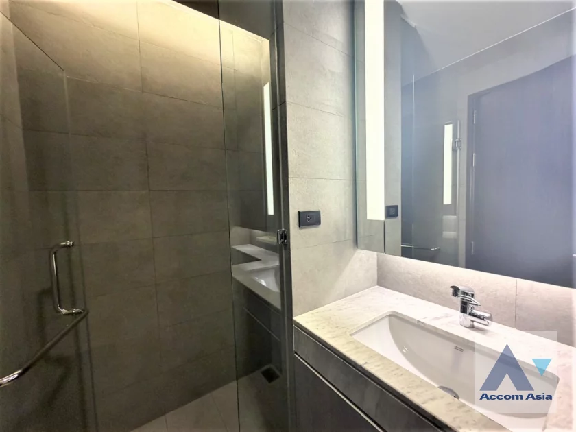 9  3 br Apartment for rent and sale in Sukhumvit ,Bangkok  at Modern Apartment AA46298