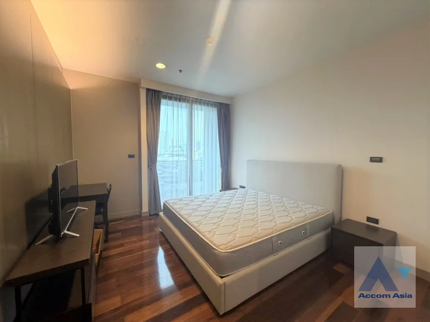 8  3 br Apartment for rent and sale in Sukhumvit ,Bangkok  at Modern Apartment AA46298