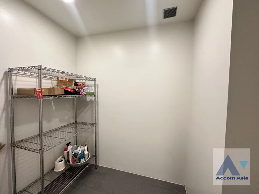 34  3 br Condominium for rent and sale in Sathorn ,Bangkok MRT Lumphini - BTS Chong Nonsi at The Met Sathorn AA46302