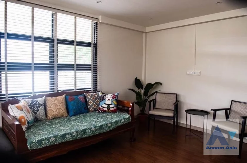  1  4 br House for rent and sale in Phaholyothin ,Bangkok  AA46313