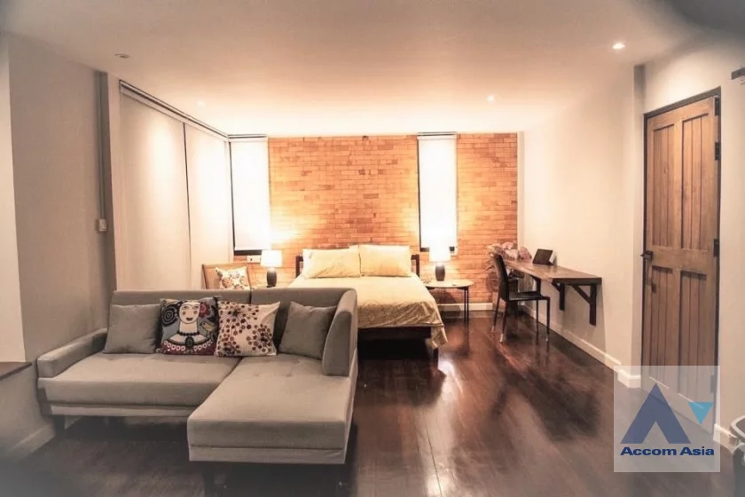 14  4 br House for rent and sale in Phaholyothin ,Bangkok  AA46313