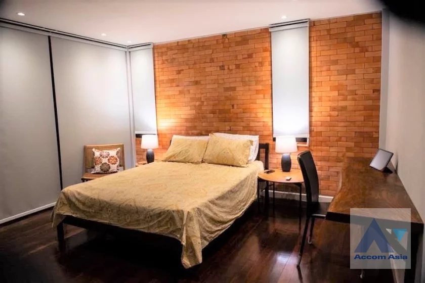 15  4 br House for rent and sale in Phaholyothin ,Bangkok  AA46313