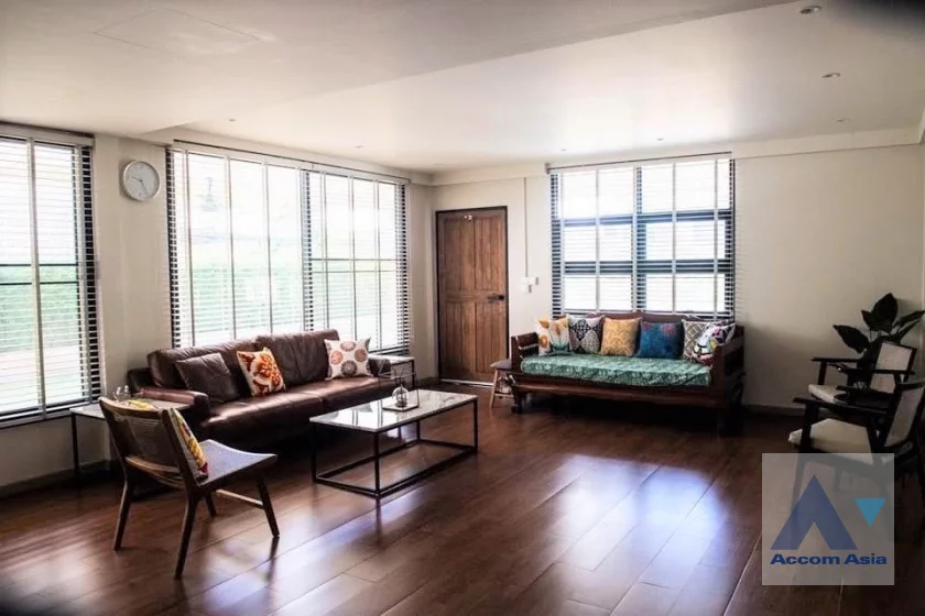  1  4 br House for rent and sale in Phaholyothin ,Bangkok  AA46313