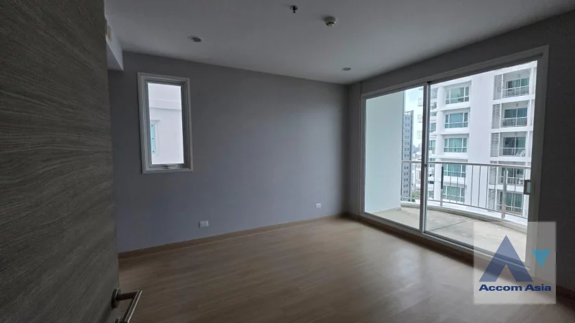13  3 br Condominium For Rent in Sathorn ,Bangkok BRT Wat Dan at Supalai Riva Grande Rama 3 AA46314