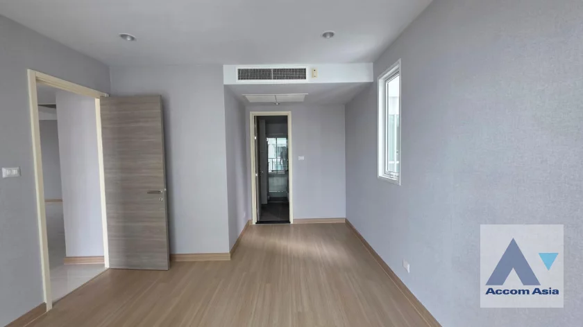 15  3 br Condominium For Rent in Sathorn ,Bangkok BRT Wat Dan at Supalai Riva Grande Rama 3 AA46314