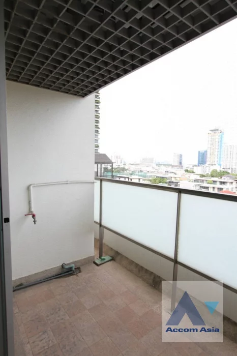 10  2 br Condominium For Sale in Sathorn ,Bangkok BRT Thanon Chan at Baan Nonzee AA46316