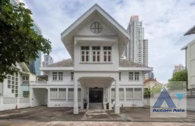  2  House For Rent in Sathorn ,Bangkok BTS Saint Louis AA46319