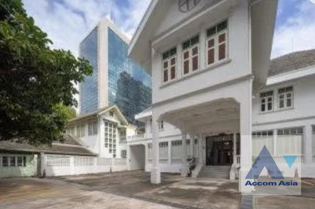  1  House For Rent in Sathorn ,Bangkok BTS Saint Louis AA46319