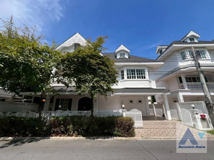  2  4 br House for rent and sale in Bang Na ,Bangkok BTS Bearing at Fantasia Villa 3  AA46324