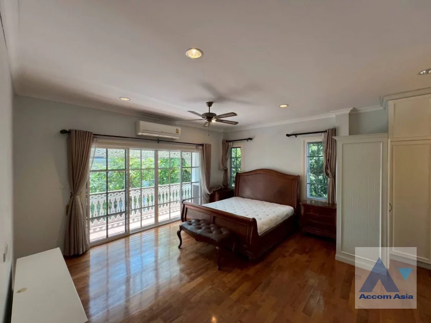 9  4 br House for rent and sale in Bang Na ,Bangkok BTS Bearing at Fantasia Villa 3  AA46324
