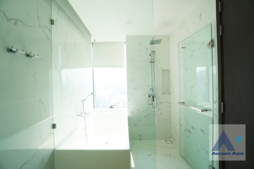 15  2 br Condominium for rent and sale in Sukhumvit ,Bangkok MRT Queen Sirikit National Convention Center at Siamese Exclusive Queens AA46328