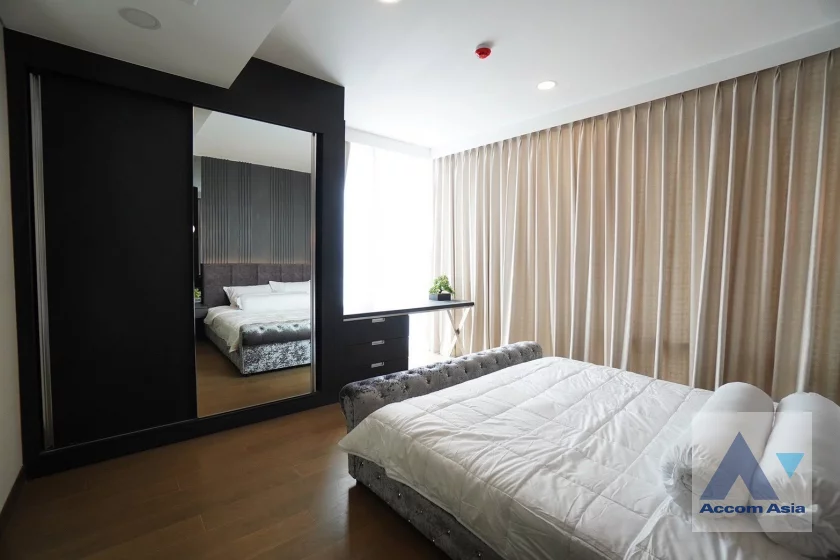 10  2 br Condominium for rent and sale in Sukhumvit ,Bangkok MRT Queen Sirikit National Convention Center at Siamese Exclusive Queens AA46328