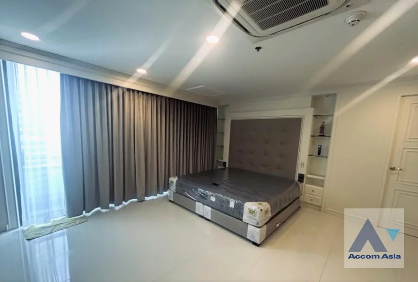 5  3 br Condominium For Rent in Sathorn ,Bangkok MRT Lumphini at Lumpini Park View AA46331