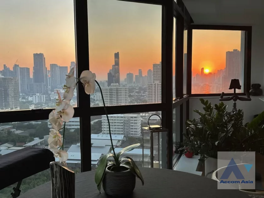 11  3 br Condominium for rent and sale in Sukhumvit ,Bangkok  at President Park Sukhumvit 24   AA46332