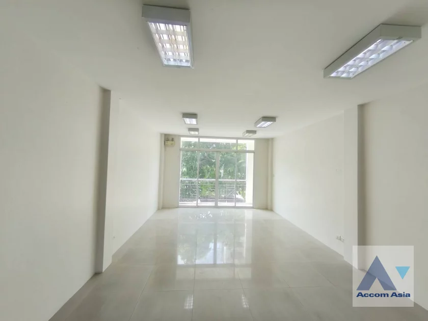 5  House For Rent in Rama 3 ,Bangkok  AA46342