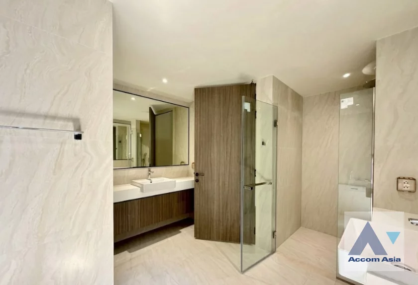 7  4 br House for rent and sale in Petchkasem ,Bangkok  at Noble Aqua Riverfront Ratburana  AA46343