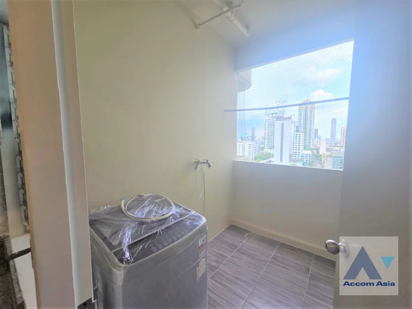 16  3 br Condominium for rent and sale in Sukhumvit ,Bangkok BTS Phrom Phong at D.S. Tower 1 AA46345