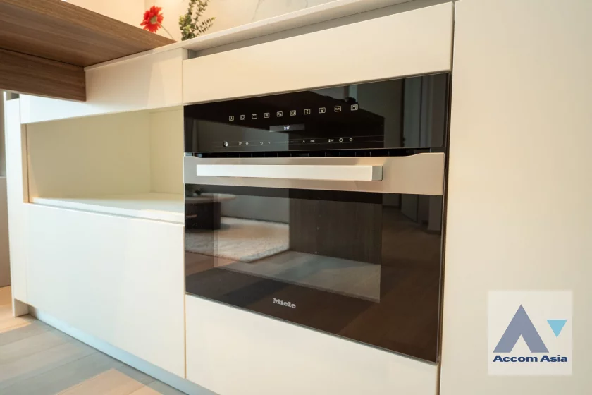 13  1 br Condominium for rent and sale in Ploenchit ,Bangkok MRT Lumphini at EI8HTEEN SEVEN AA46347