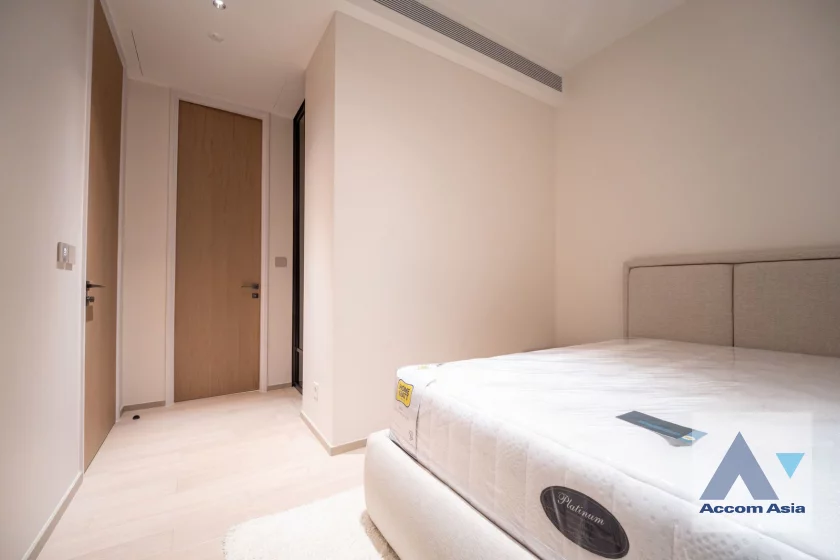 18  1 br Condominium for rent and sale in Ploenchit ,Bangkok MRT Lumphini at EI8HTEEN SEVEN AA46347