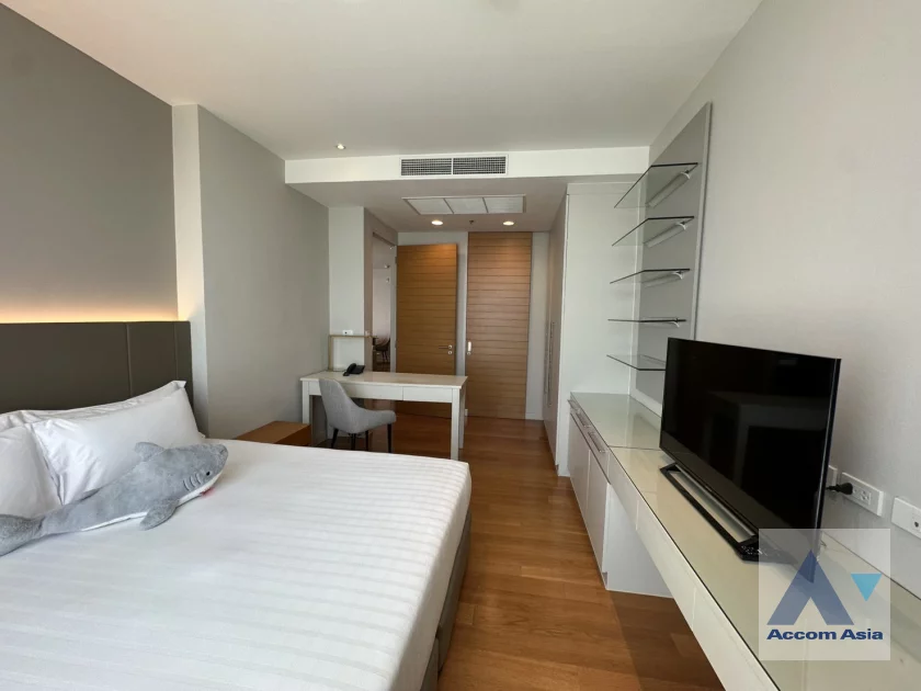 10  2 br Apartment for rent and sale in Rama 3 ,Bangkok BTS Saphan Taksin at Riverfront Residence AA46351