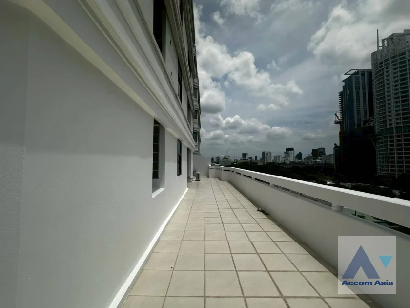 16  3 br Apartment For Rent in Ploenchit ,Bangkok BTS Ratchadamri at High rise and Peaceful AA46356