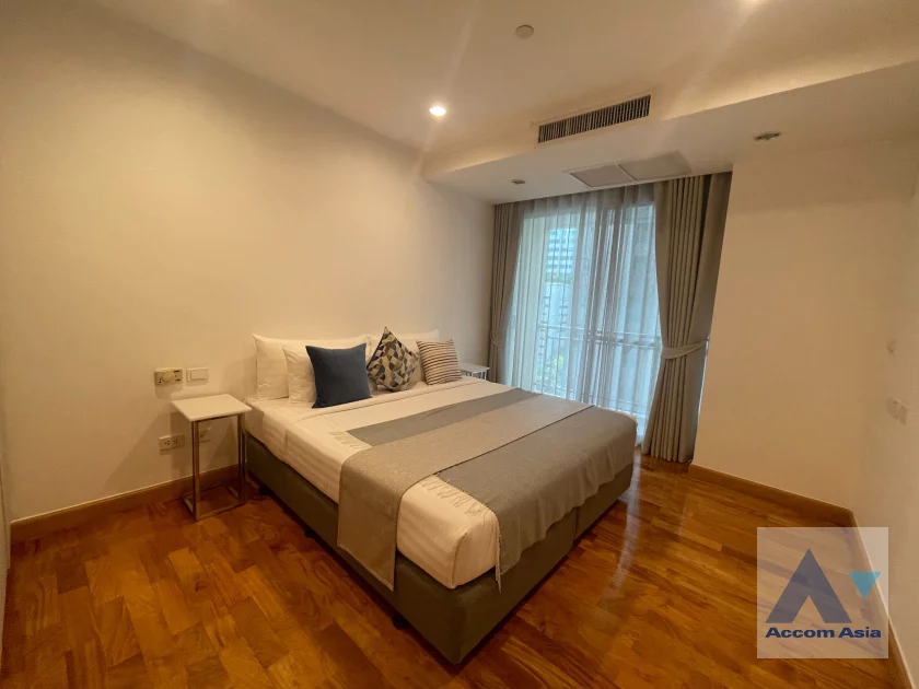 10  3 br Apartment For Rent in Sukhumvit ,Bangkok BTS Phrom Phong at Apartment with Top Facilities, Close to Emshere AA46357