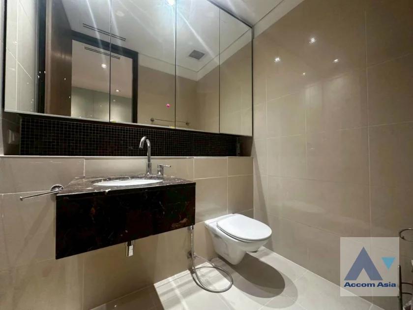 25  3 br Condominium for rent and sale in Sukhumvit ,Bangkok BTS Asok - MRT Sukhumvit at The Lakes AA46359