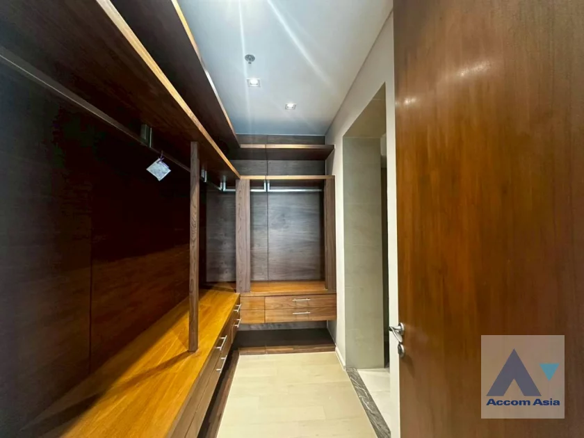 20  3 br Condominium for rent and sale in Sukhumvit ,Bangkok BTS Asok - MRT Sukhumvit at The Lakes AA46359