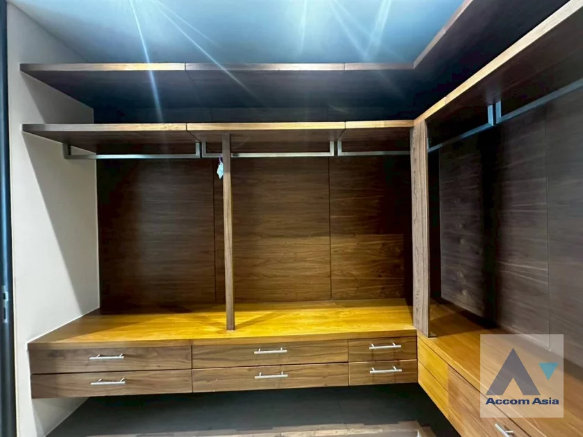 21  3 br Condominium for rent and sale in Sukhumvit ,Bangkok BTS Asok - MRT Sukhumvit at The Lakes AA46359