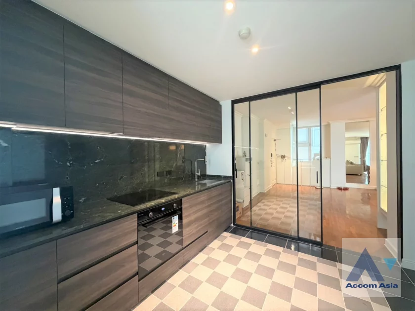 6  2 br Condominium For Rent in Ploenchit ,Bangkok BTS Ploenchit at Noble House Ruamrudee AA46360