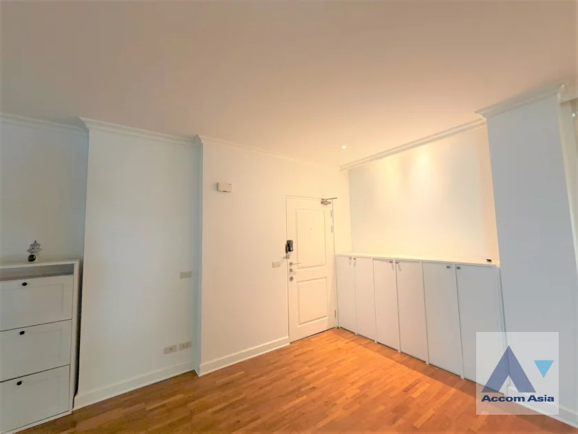 10  2 br Condominium For Rent in Ploenchit ,Bangkok BTS Ploenchit at Noble House Ruamrudee AA46360