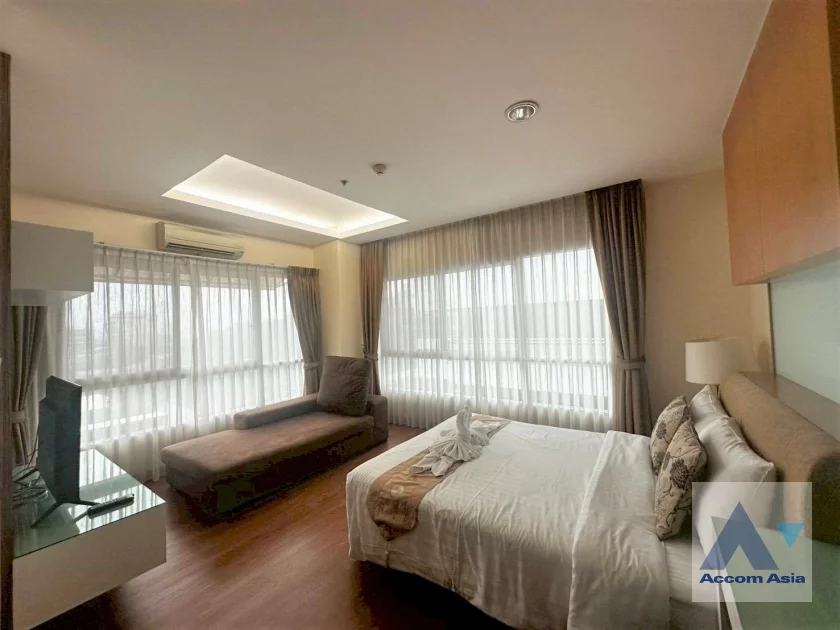 8  2 br Apartment for rent and sale in Sukhumvit ,Bangkok BTS Ekkamai at Low Rise Residence AA46365