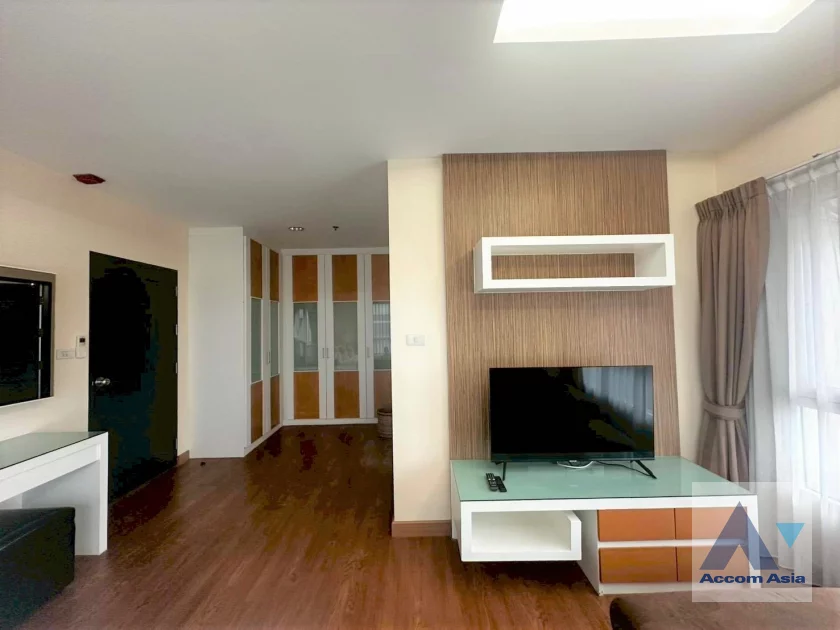 10  2 br Apartment for rent and sale in Sukhumvit ,Bangkok BTS Ekkamai at Low Rise Residence AA46365